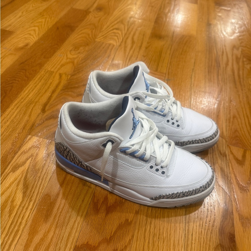 Jordan 3 UNC